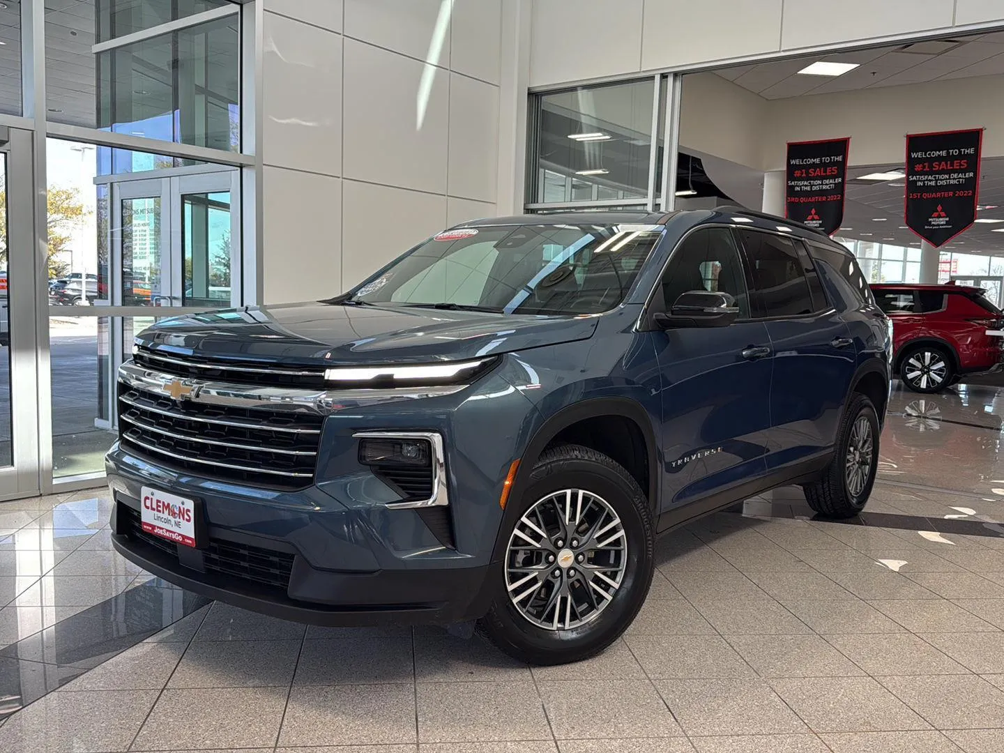 Blue 2025 Chevrolet Traverse FWD LT for sale in Lincoln, NE