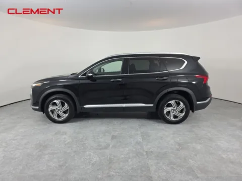 More photos of 2022 Hyundai Santa Fe SEL at Clement Ford, MO