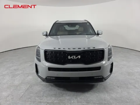 Photos of 2022 Kia Telluride SX for sale in Wentzville, MO at Clement Ford