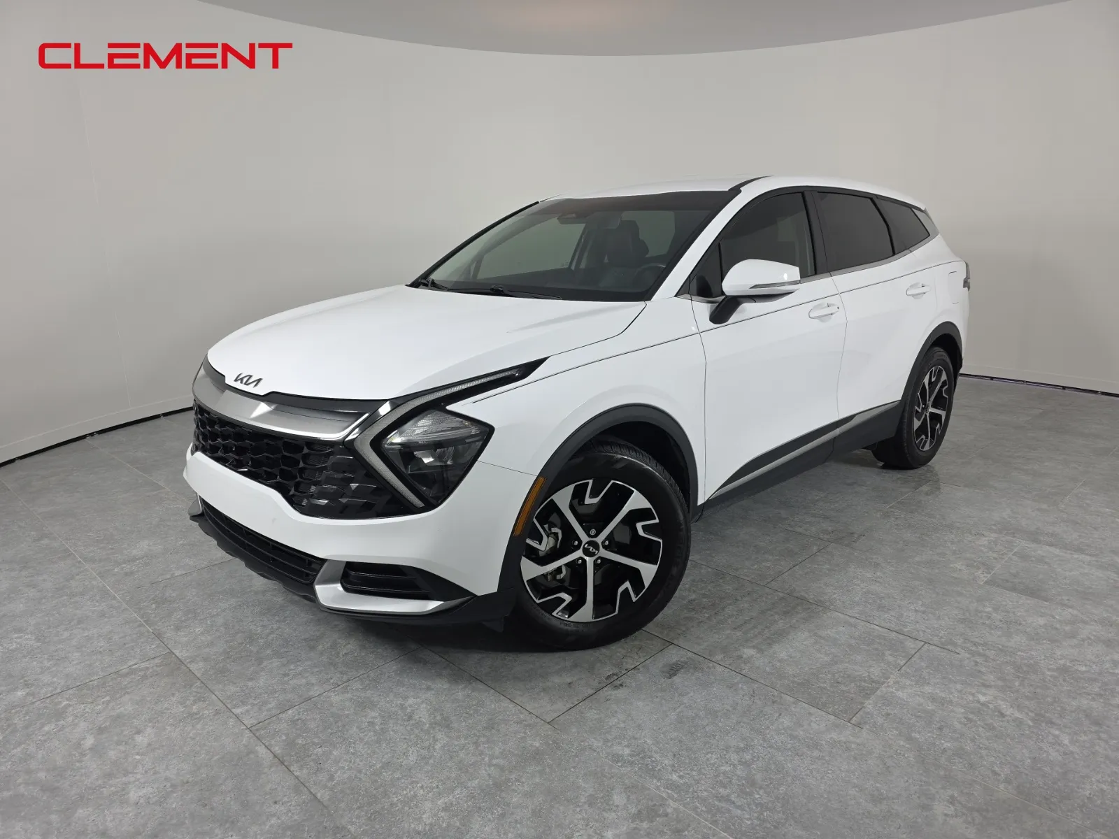 White 2023 Kia Sportage EX for sale in Wentzville, MO