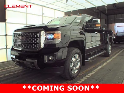 Black 2019 GMC Sierra 3500HD Denali for sale in Wentzville, MO