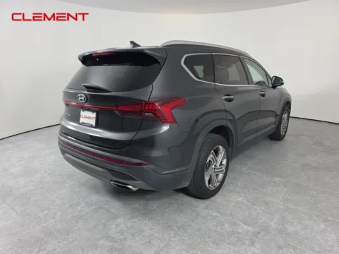 More photos of 2023 Hyundai Santa Fe SEL at Clement Ford, MO