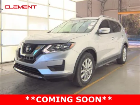 Silver 2020 Nissan Rogue SV for sale in Wentzville, MO
