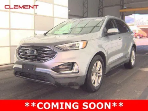 Silver 2020 Ford Edge SEL for sale in Wentzville, MO