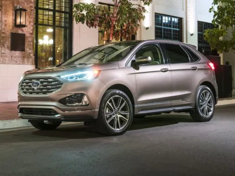 Silver 2020 Ford Edge SEL for sale in Wentzville, MO