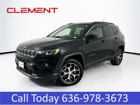 Black 2024 Jeep Compass Latitude for sale in Wentzville, MO