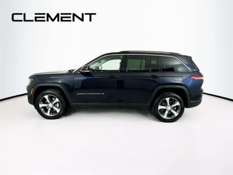 More photos of 2022 Jeep Grand Cherokee 4xe at Clement Ford, MO