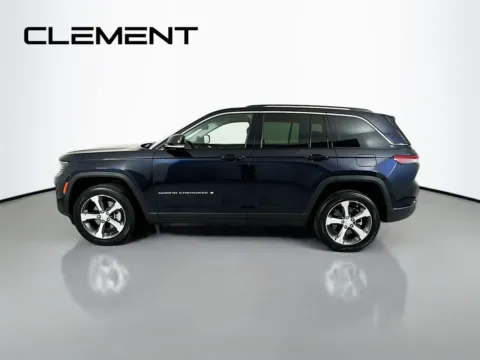 More photos of 2022 Jeep Grand Cherokee 4xe at Clement Ford, MO