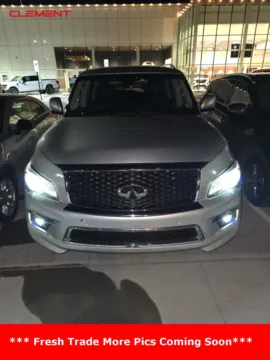 Silver 2017 INFINITI QX80 for sale in Wentzville, MO