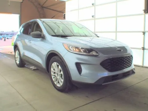 Photos of 2022 Ford Escape SE for sale in Wentzville, MO at Clement Ford