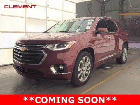 Red 2018 Chevrolet Traverse Premier for sale in Wentzville, MO