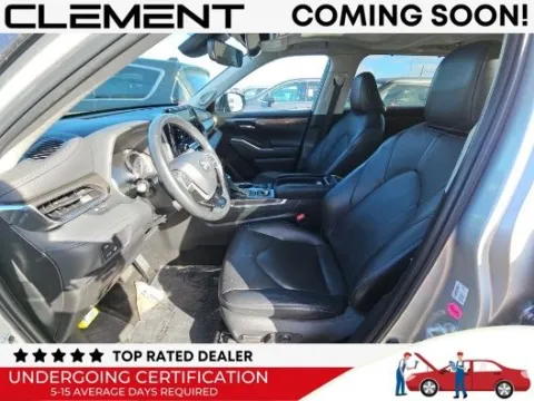Another view of 2022 Toyota Highlander Limited for sale in Wentzville, MO at Clement Ford