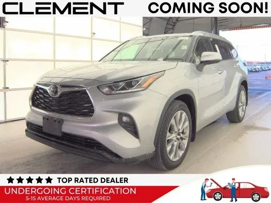 Silver 2022 Toyota Highlander Limited for sale in Wentzville, MO