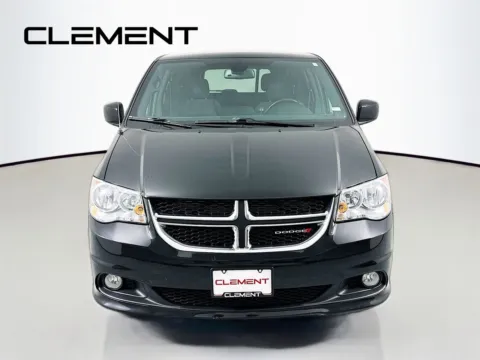 Another view of 2019 Dodge Grand Caravan SE for sale in Wentzville, MO at Clement Ford