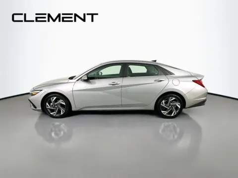 More photos of 2025 Hyundai Elantra SEL Convenience at Clement Ford, MO