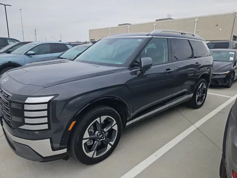 Photos of 2026 Hyundai Palisade Limited for sale in Wentzville, MO at Clement Ford