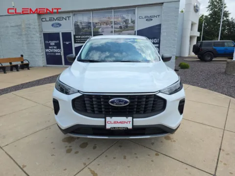 Photos of 2025 Ford Escape Active for sale in Wentzville, MO at Clement Ford