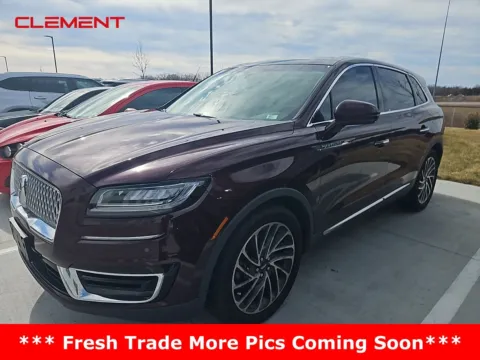 More photos of 2019 Lincoln Nautilus Reserve at Clement Ford, MO