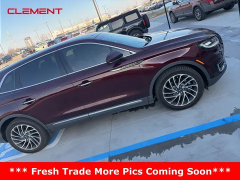 Red 2019 Lincoln Nautilus Reserve for sale in Wentzville, MO