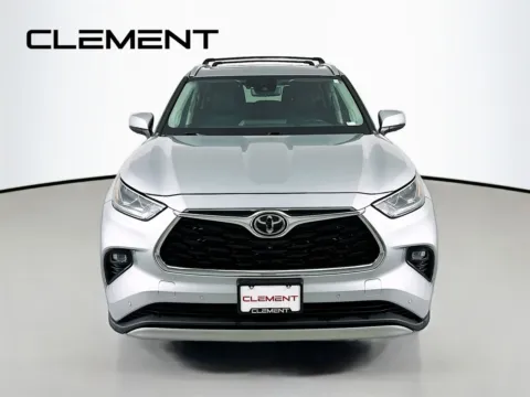 Another view of 2020 Toyota Highlander Platinum for sale in Wentzville, MO at Clement Ford