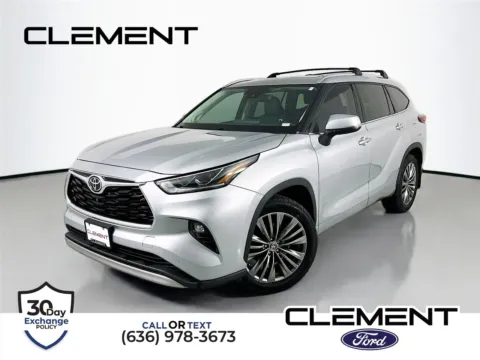 Green 2020 Toyota Highlander Platinum for sale in Wentzville, MO