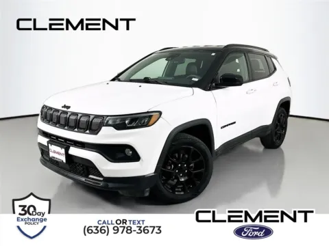 White 2022 Jeep Compass Latitude for sale in Wentzville, MO