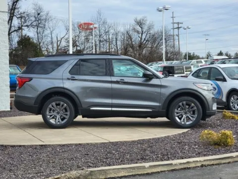 Another view of 2025 Ford Explorer Active for sale in Wentzville, MO at Clement Ford