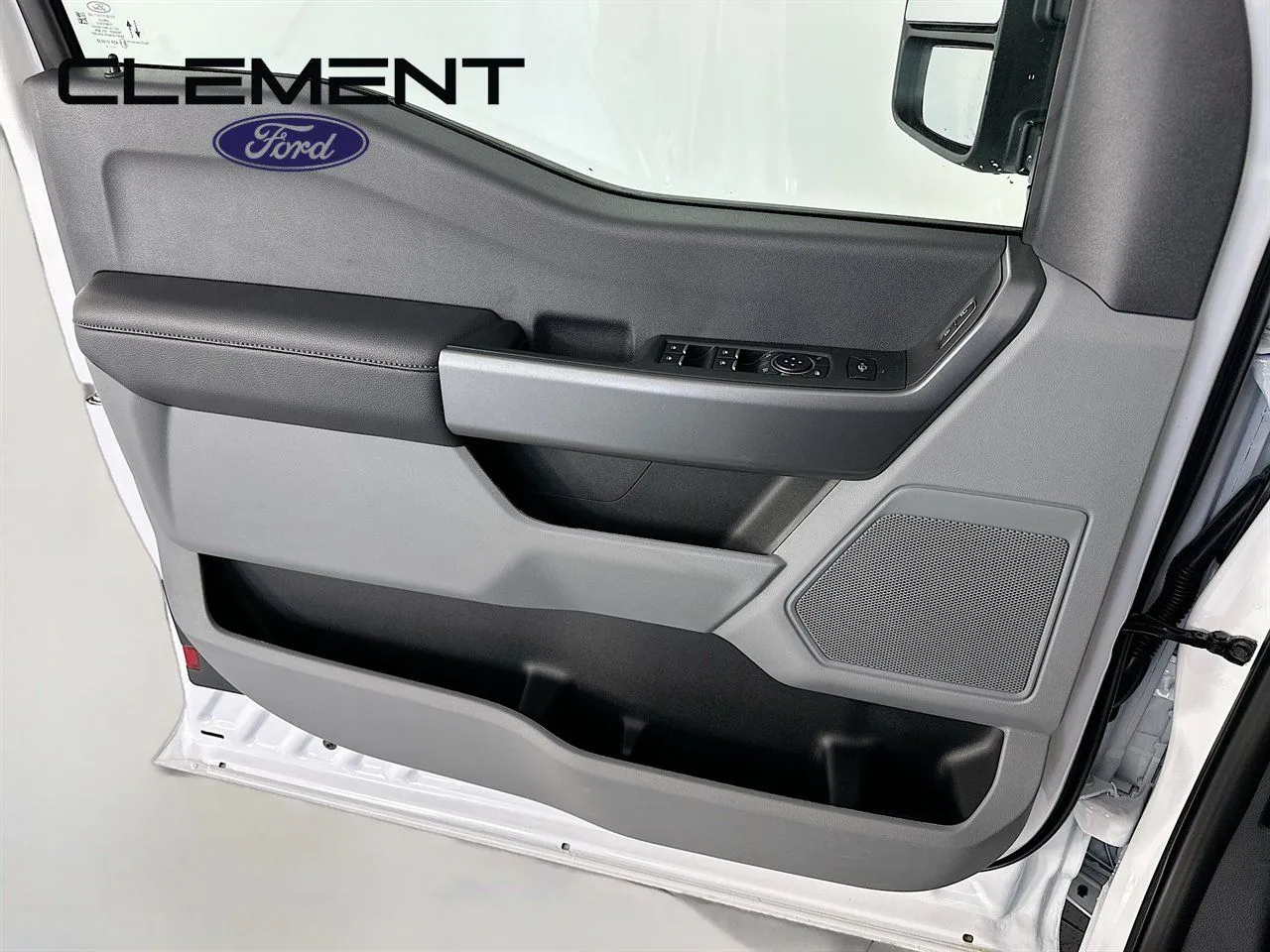 2026 Ford F-350 Super Duty XLT - Photo 23