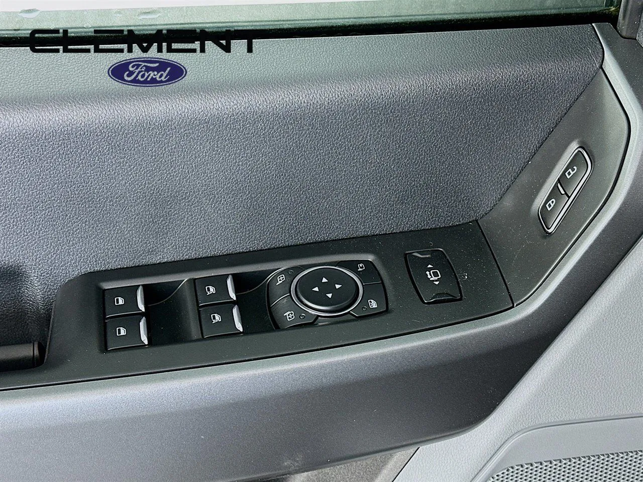 2026 Ford F-350 Super Duty XLT - Photo 22
