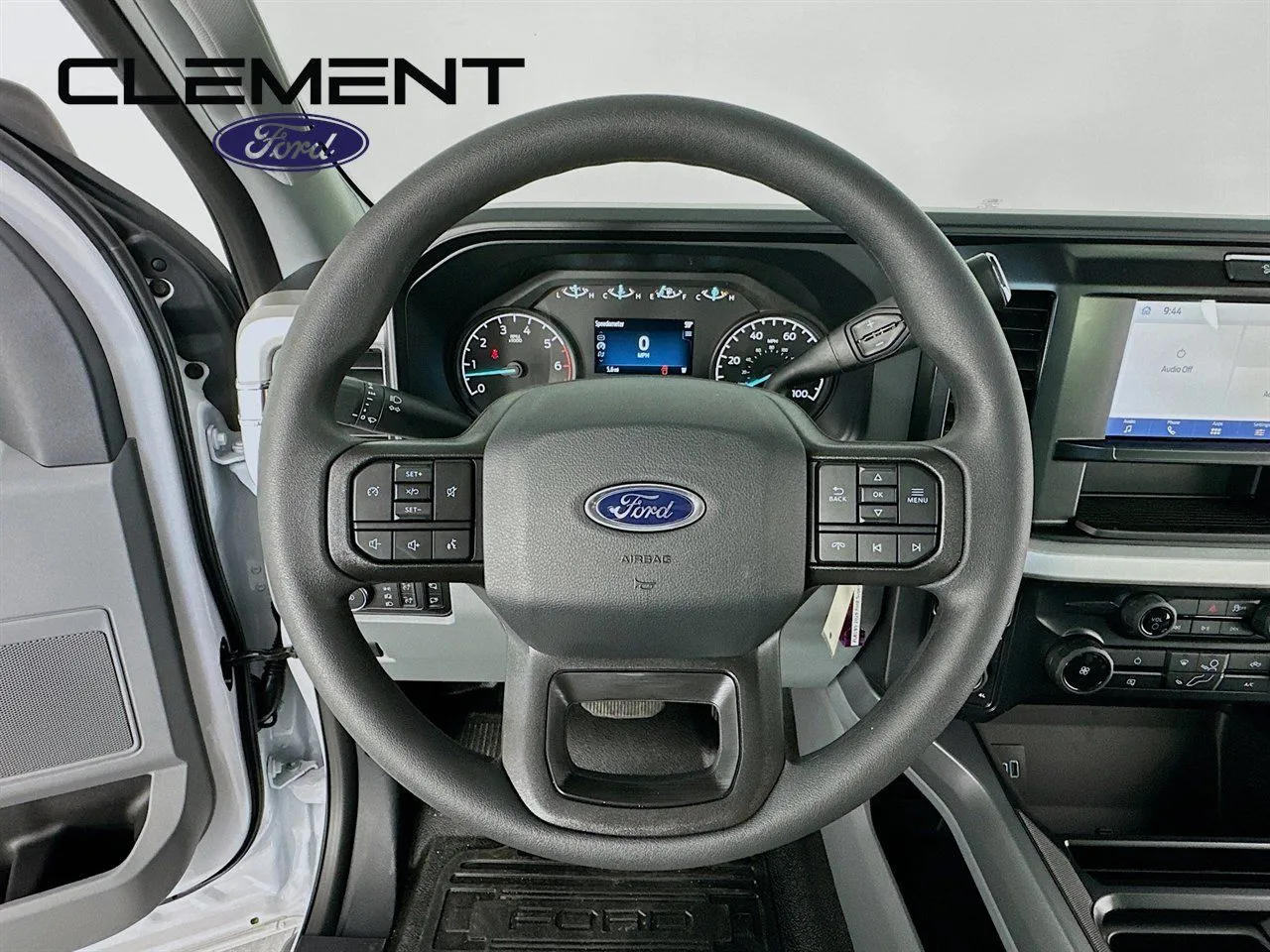 2026 Ford F-350 Super Duty XLT - Photo 14