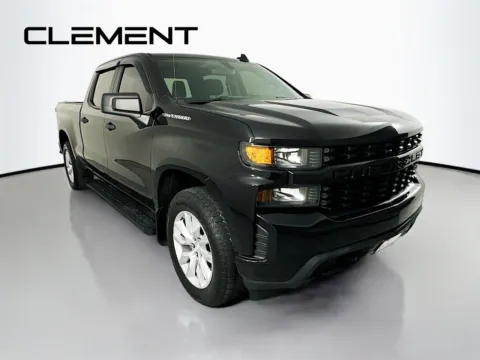 More photos of 2020 Chevrolet Silverado 1500 Custom at Clement Ford, MO