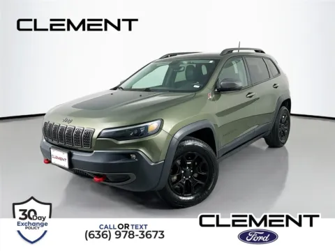 Green 2019 Jeep Cherokee Trailhawk for sale in Wentzville, MO