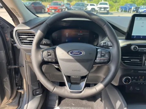 More photos of 2025 Ford Escape Active at Clement Ford, MO