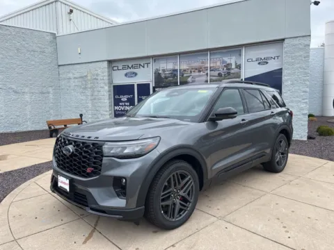 Gray 2025 Ford Explorer ST for sale in Wentzville, MO