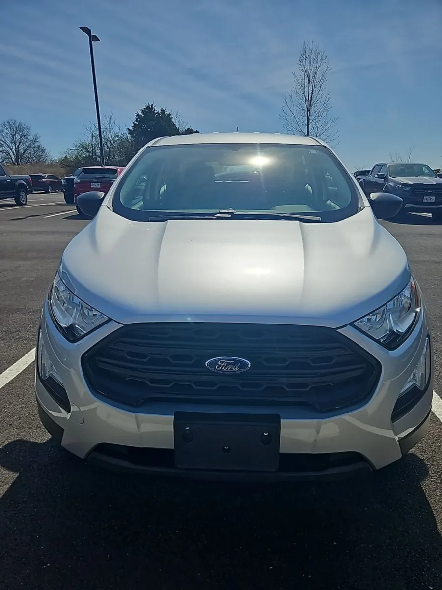 Silver 2020 Ford EcoSport S for sale in Wentzville, MO