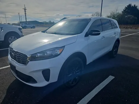Photos of 2020 Kia Sorento S for sale in Wentzville, MO at Clement Ford