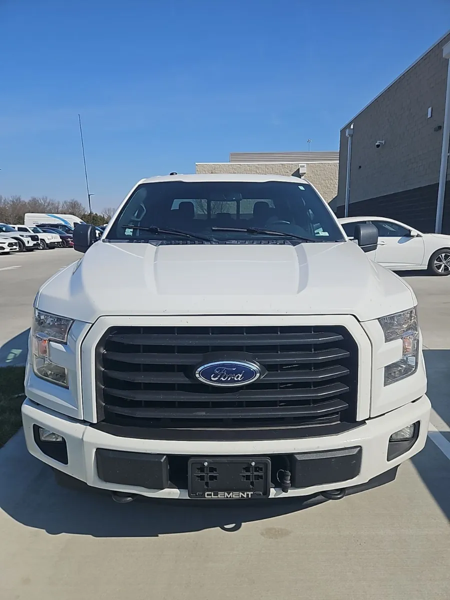 White 2017 Ford F-150 XLT for sale in Wentzville, MO