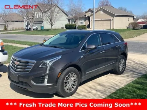 Gray 2017 Cadillac XT5 Luxury for sale in Wentzville, MO