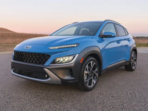 Blue 2022 Hyundai Kona SEL for sale in Wentzville, MO