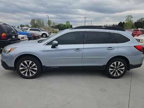 Photos of 2017 Subaru Outback 3.6R for sale in Wentzville, MO at Clement Ford