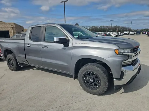 Another view of 2019 Chevrolet Silverado 1500 LT for sale in Wentzville, MO at Clement Ford