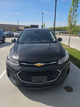 Black 2019 Chevrolet Trax LS for sale in Wentzville, MO