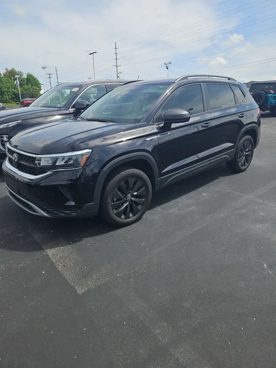 2024 Volkswagen Taos