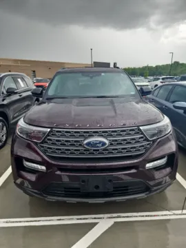 Red 2022 Ford Explorer XLT for sale in Wentzville, MO