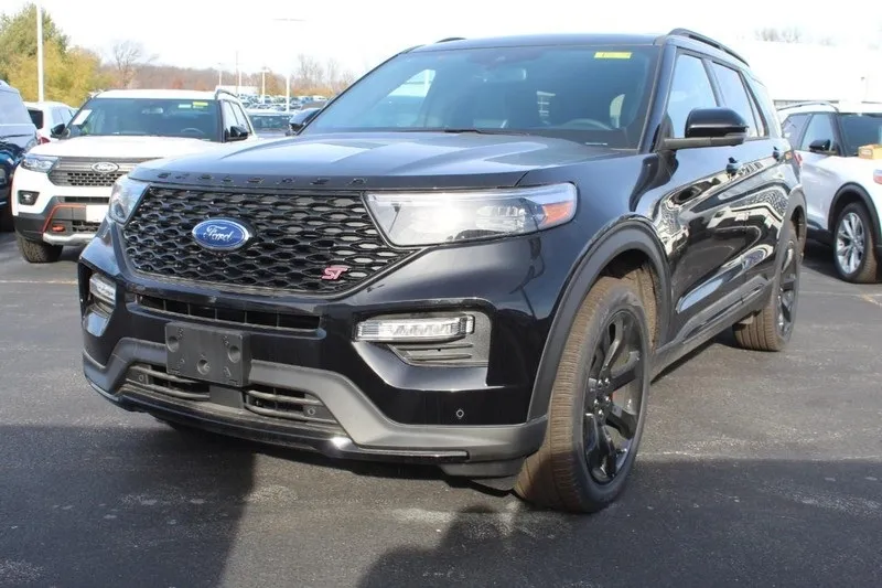 2023 Ford Explorer ST for sale in Wentzville, MO