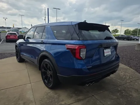 More photos of 2021 Ford Explorer ST at Clement Ford, MO