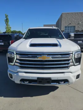 Blue 2024 Chevrolet Silverado 2500HD High Country for sale in Wentzville, MO
