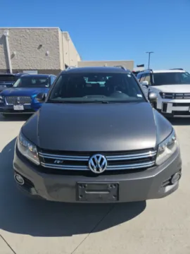 Gray 2016 Volkswagen Tiguan R-Line for sale in Wentzville, MO