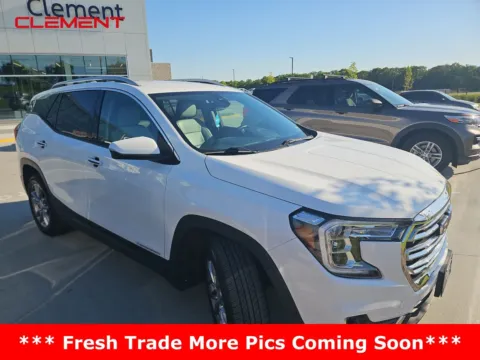More photos of 2023 GMC Terrain SLT at Clement Ford, MO