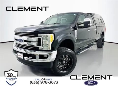 Black 2017 Ford F-250SD XLT for sale in Wentzville, MO